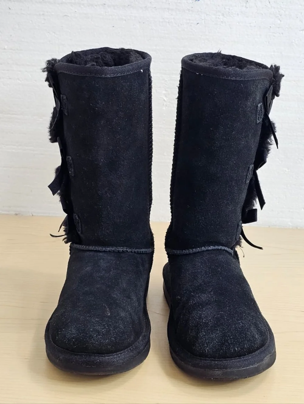 Koolaburra by UGG Victoria Tall Kids Black Suede Faux Fur Boots, Sz 1
